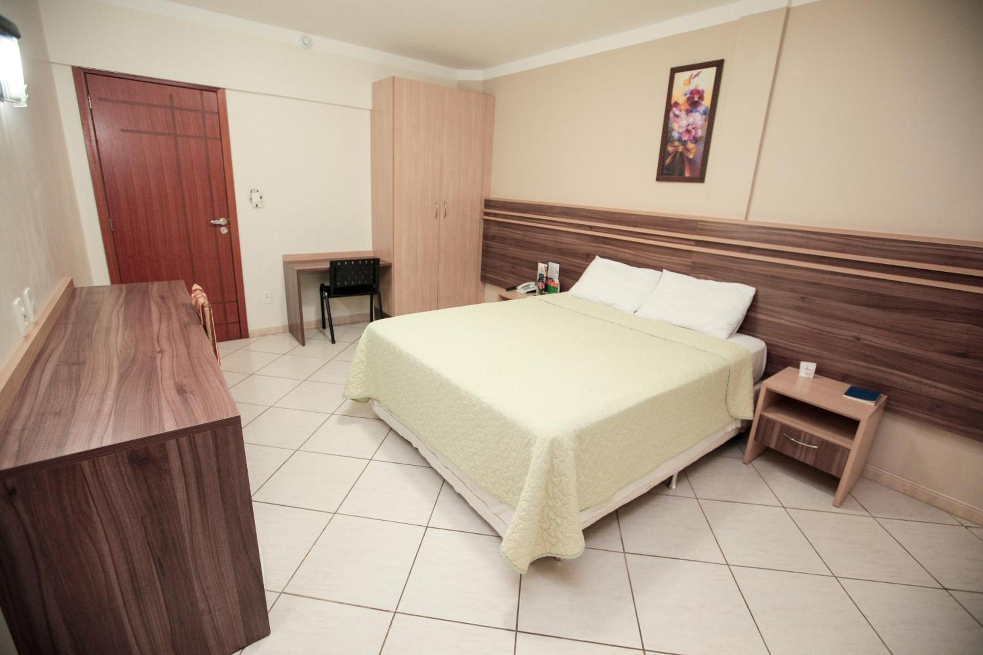 Hotel Dom Baroni グアラプアバ 部屋 写真
